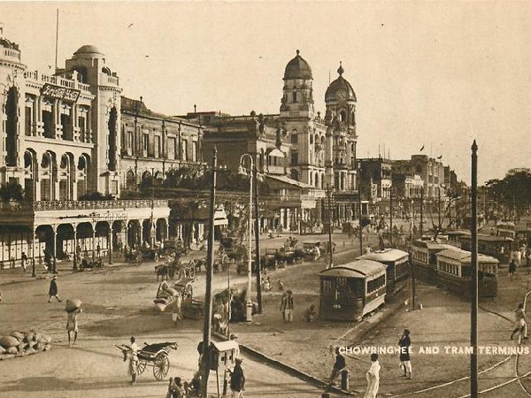 Chowringhee and Tram Terminus. Photo: Raphael Tuck & Sons, London @ Wikimedia Commons