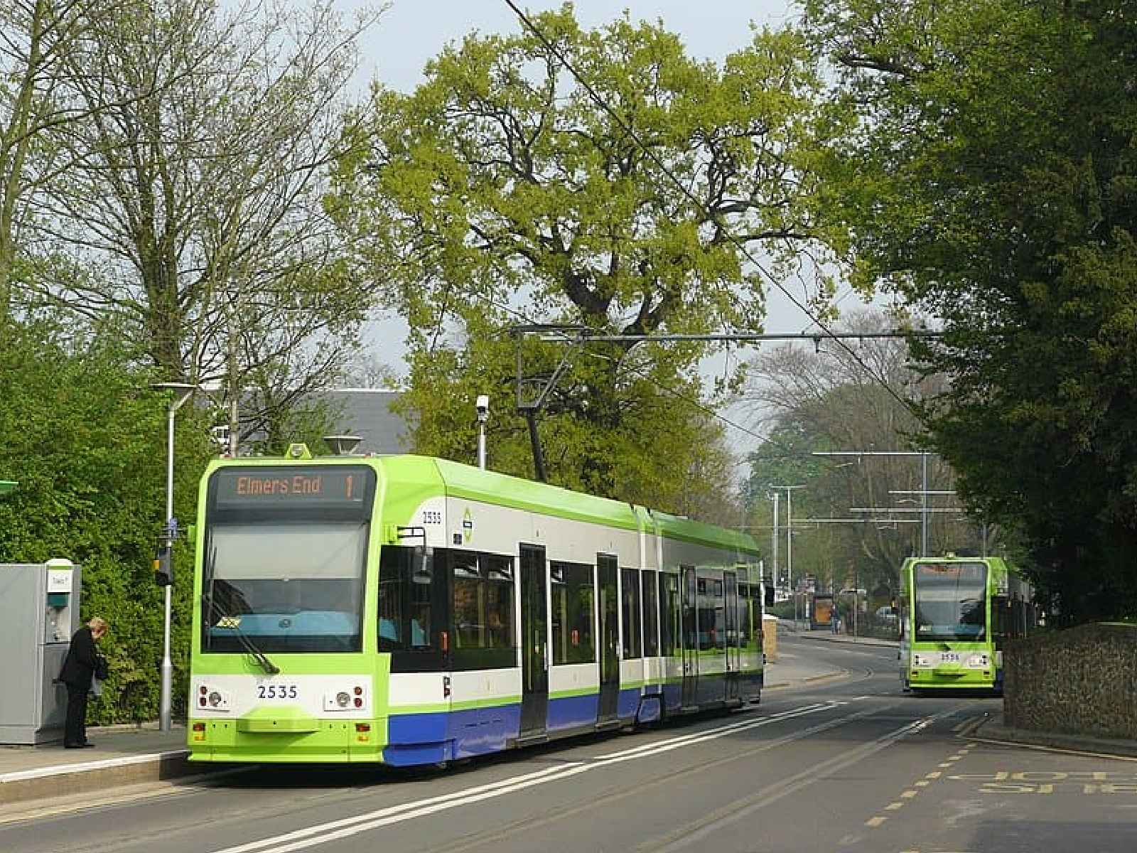 Trams plying on Addiscombe Road, Croydon, London. Photo: Peter Trimming @ Wikimedia Commons